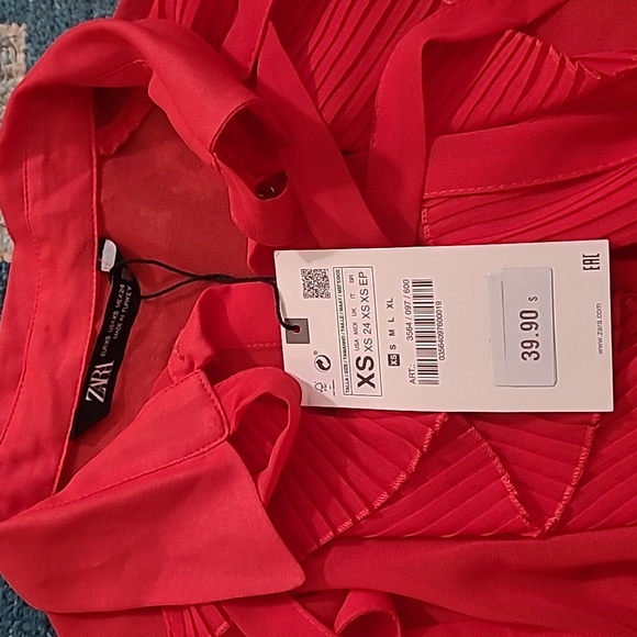 Zara Red Ruffled Blouse - Picture 3 of 5
